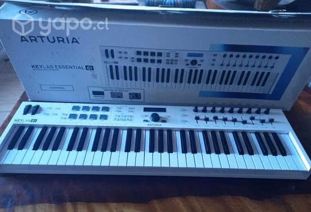 Controlador midi arturia keylab 61 nuevo en caja