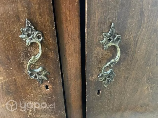 Ropero antiguo para restaurar - NUEVO PRECIO