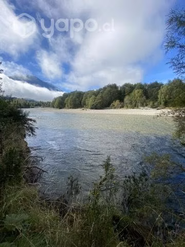 Parcela de una hectárea, orilla de río con dos cab - Imagen 5