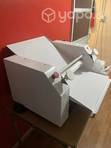 Maquina sobadora de masa - Imagen 2