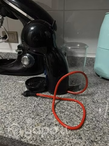 Cafetera Dolce Gusto Piccolo XS Negra