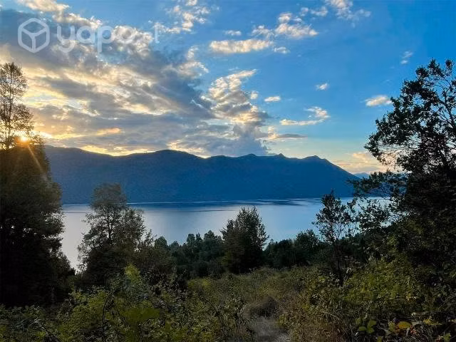 Se vende Terreno en Lago Caburgua