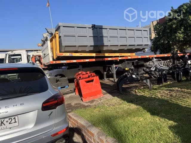 Tolva apta para chatarra