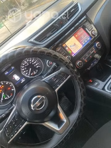 NISSAN QASHQAI, año 2021