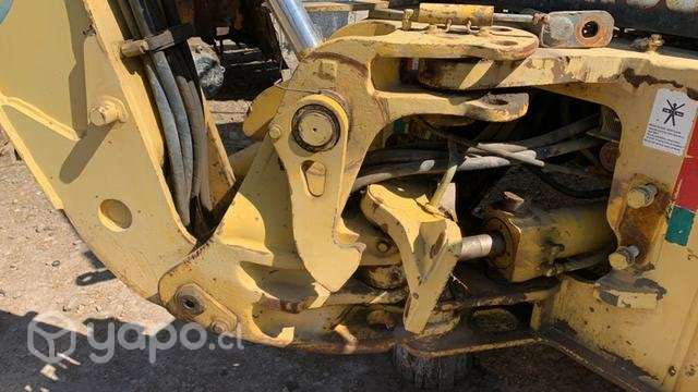 Retroexcavadora WB146 brazo levante impecable - Imagen 4