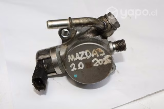 Bomba de combustible Mazda3 2.0 2015