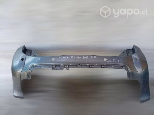 Parachoque tras mitsubishi montero sport 2017-2019