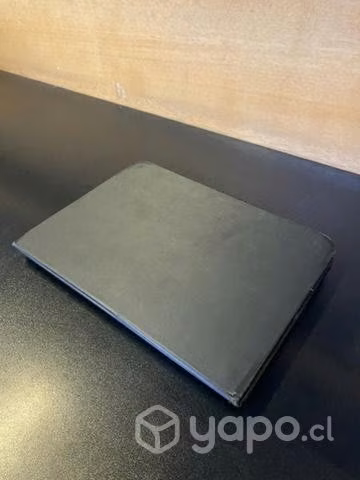 Ipad 6 32 GB con funda y teclado - Imagen 2