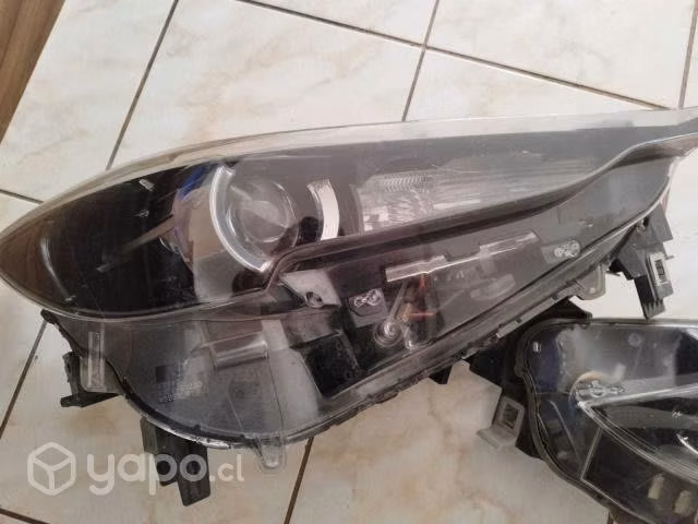 Vendo ópticos mazda cx-5 l para llegar y usar