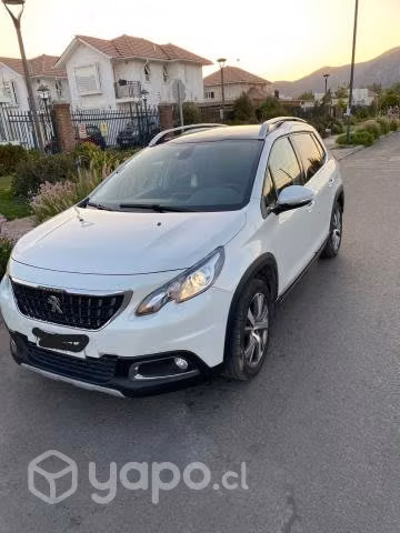 Peugeot allure bluehdi 2008 año 2019