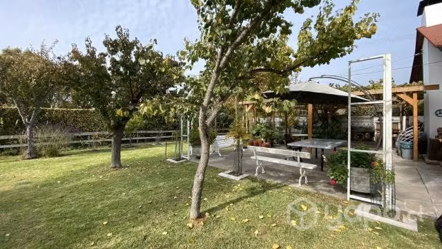 Excelente casa en barrio tranquilo - Imagen 7