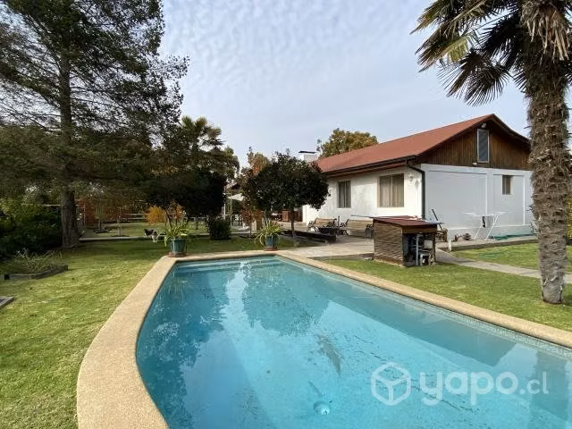 Excelente casa en barrio tranquilo