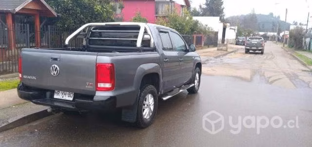 Volkswagen amarok 2016