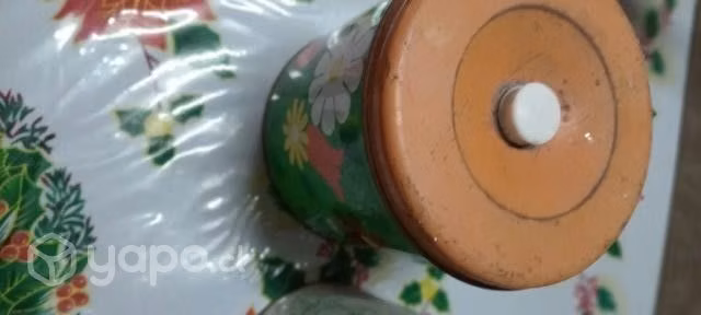 Antiguas latas Leche Nido y confites - Imagen 2