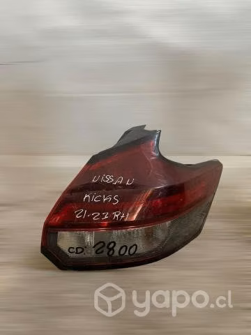 Foco trasero rh nissan kicks 2021-2023