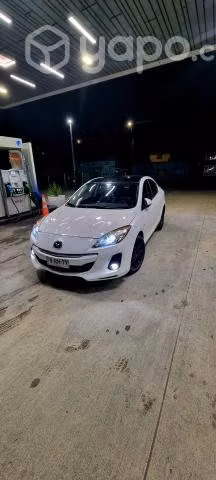 Mazda mazda3 2013