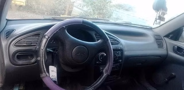 Se vende Daewoo Lanos 2003