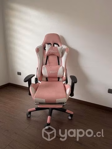 Escritorio más silla gamer
