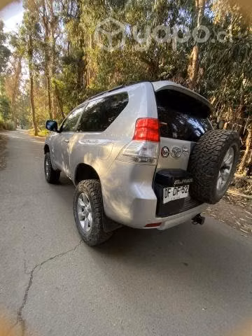 Toyota Land cruiser prado 2011 4x4 2.7 vvti