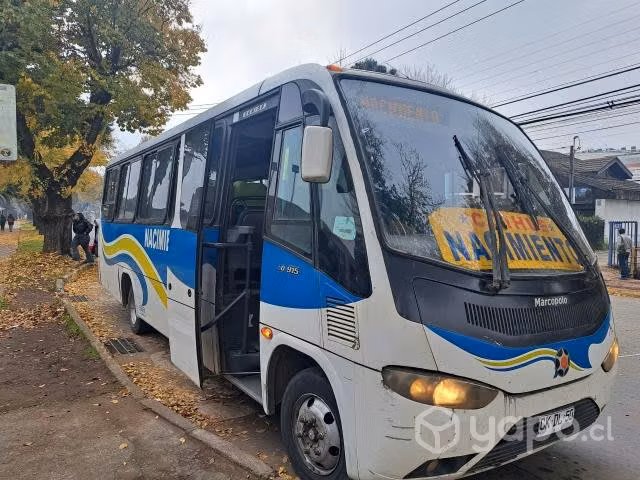 Se vende Mercedes Benz ,senior Lo915