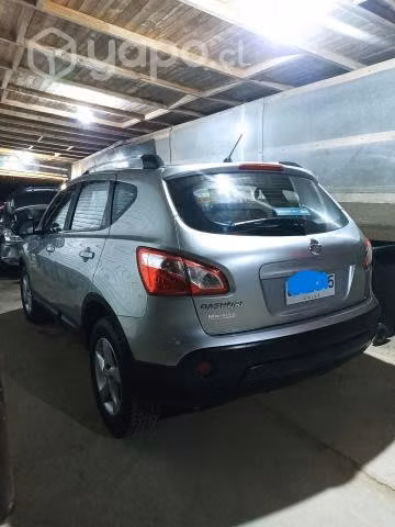 NISSAN QASHQAI 2.0 año2014