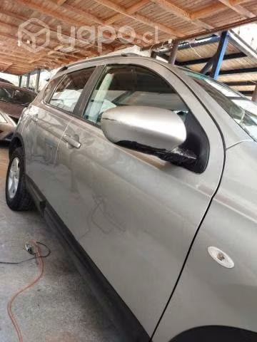 NISSAN QASHQAI 2.0 año2014