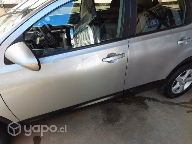 NISSAN QASHQAI 2.0 año2014