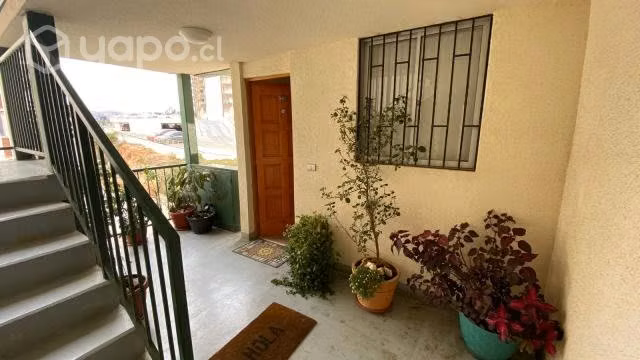 Venta de departamento en condominio lagos del bosq