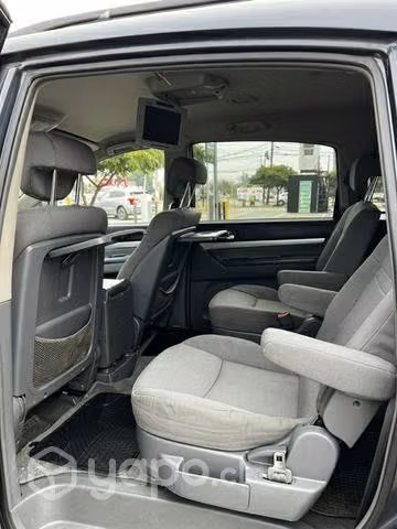 Ssangyong stavic 2009