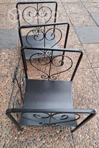 Leñeros de fierro forjado en frío