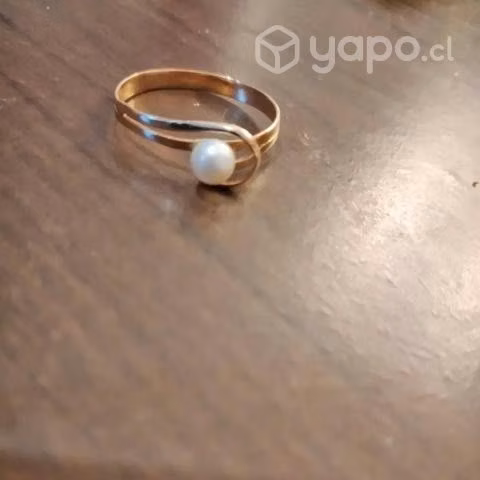 Anillo de oro 18k