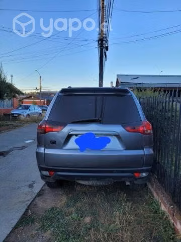 Jeep Mitzuvichi Montero Sport, año 2012.