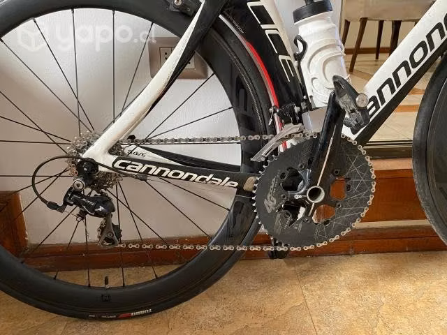 Bicicleta de Triatlon marca Cannondale Slice