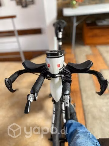 Bicicleta de Triatlon marca Cannondale Slice