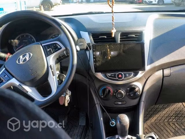 Hyundai accent 2014 - Imagen 9
