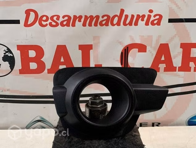 Neblinero derecho RENAULT KWID 2021
