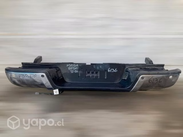 Parachoque trasero mazda bt