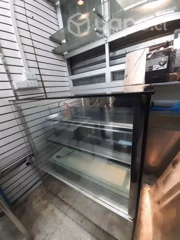Vitrina HK recta vidriada