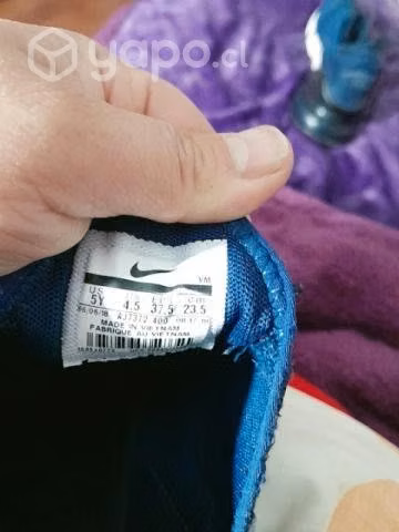 Zapatilla Nike azul marino - Imagen 3