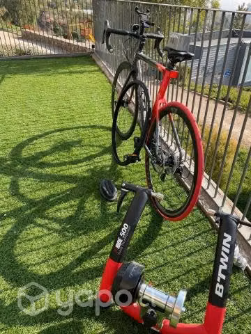 Bicicleta Altitude + Rodillo + Sensores + otros - Imagen 2