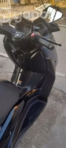 Moto yamaha xmax 300