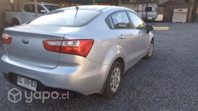 Kia río 4 2014