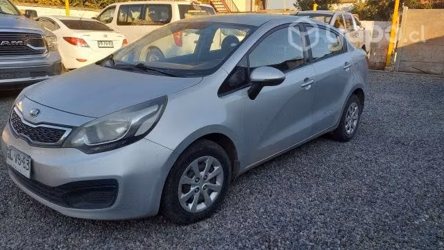 Kia río 4 2014