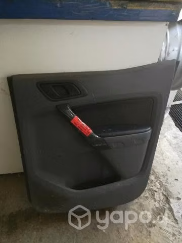 Tapiz puerta trasera derecha Ford ranger 3.2