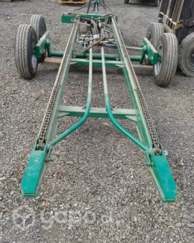 Arriendo tractor, carro guanero y autocargables