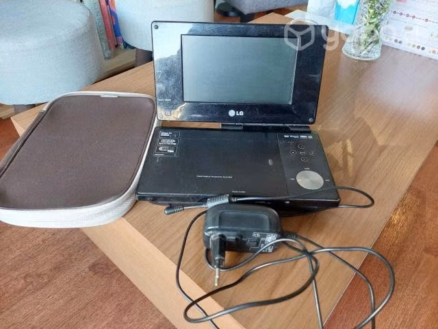 Dvd portátil marca lg impecable