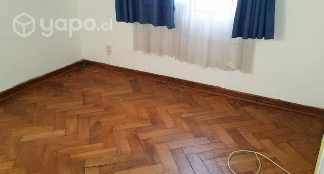 Casa Residencial En Condominio Cerrado, Con Jardin