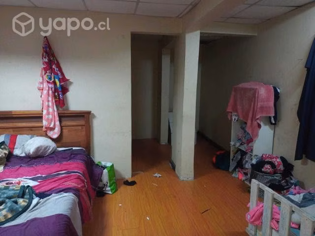 Terreno Centro Stgo con Oficinas, Galpón y Bodega