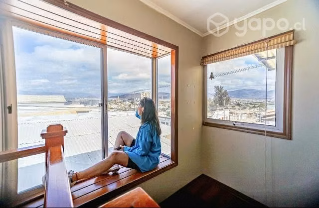 Casa cerca a centro de coquimbo en excelente estad