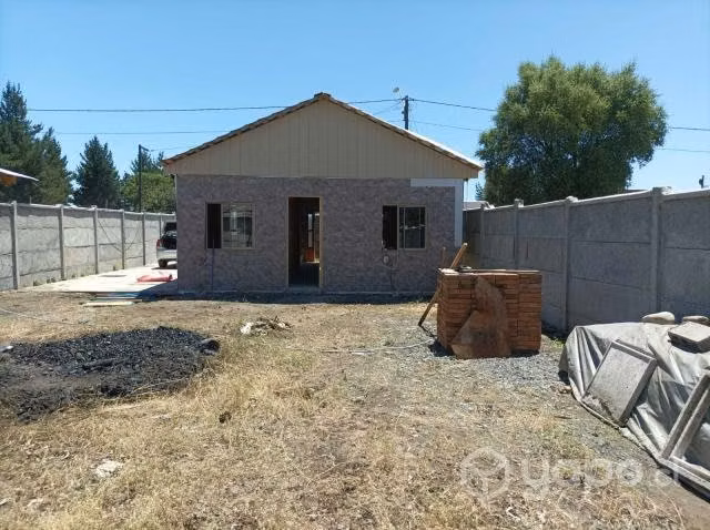 Vendo casa 95 % terminada